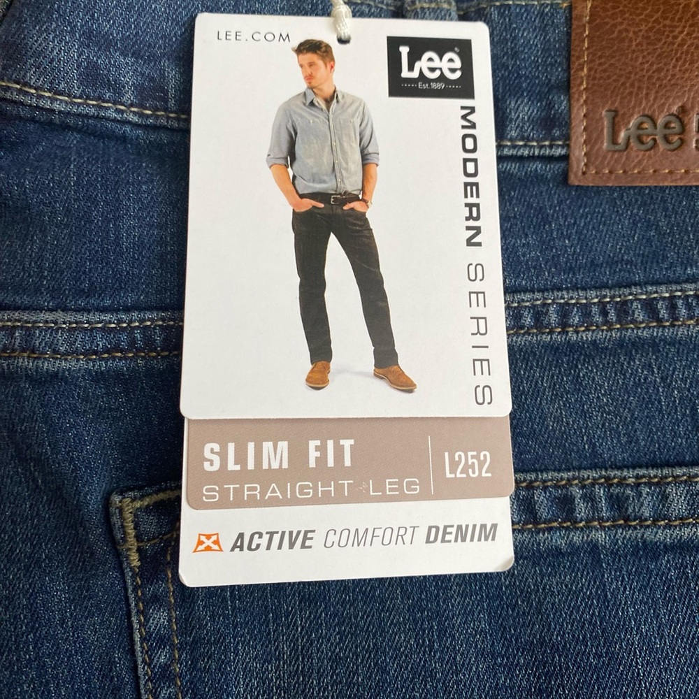 NEW Mens Lee Jeans L252